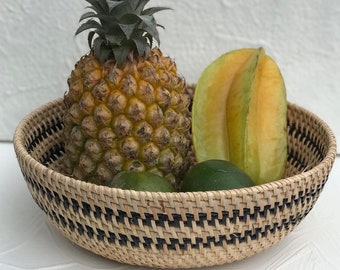 Rattan bowl, Fruit Bowl, woven fruit basket, bread basket, natural fruit bowl, bread bowl, wicker storage bowl