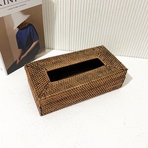 Rattan tissue box, Tissue Holder Cover, Woven Tissue box, Dark brown tissue cover