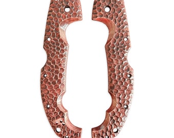 Cuchillo Cold Steel Voyager extragrande con cachas de clip, color cereza oscuro