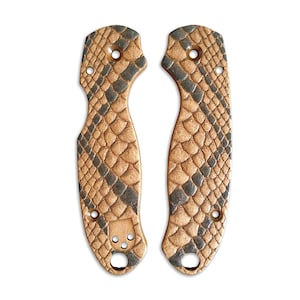 Snake Skin Rattlesnake (3166) - Spyderco Para 3 Knife Scales
