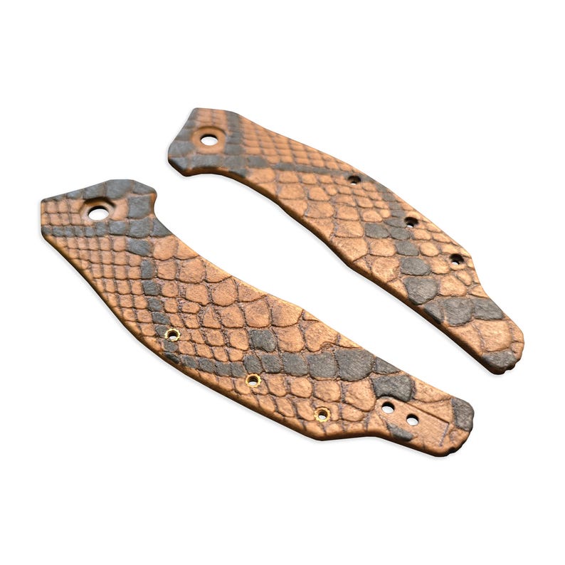 Snake Skin Rattlesnake (3166) - Zero Tolerance ZT 0357 Knife Scale