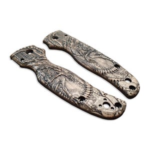 Alien - Spyderco Shaman Knife Scales