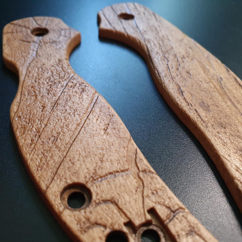 Wood Bark (3166) - Spyderco Sage 5 Knife Scales