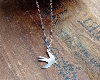 Collier petite hirondelle en argent sterling