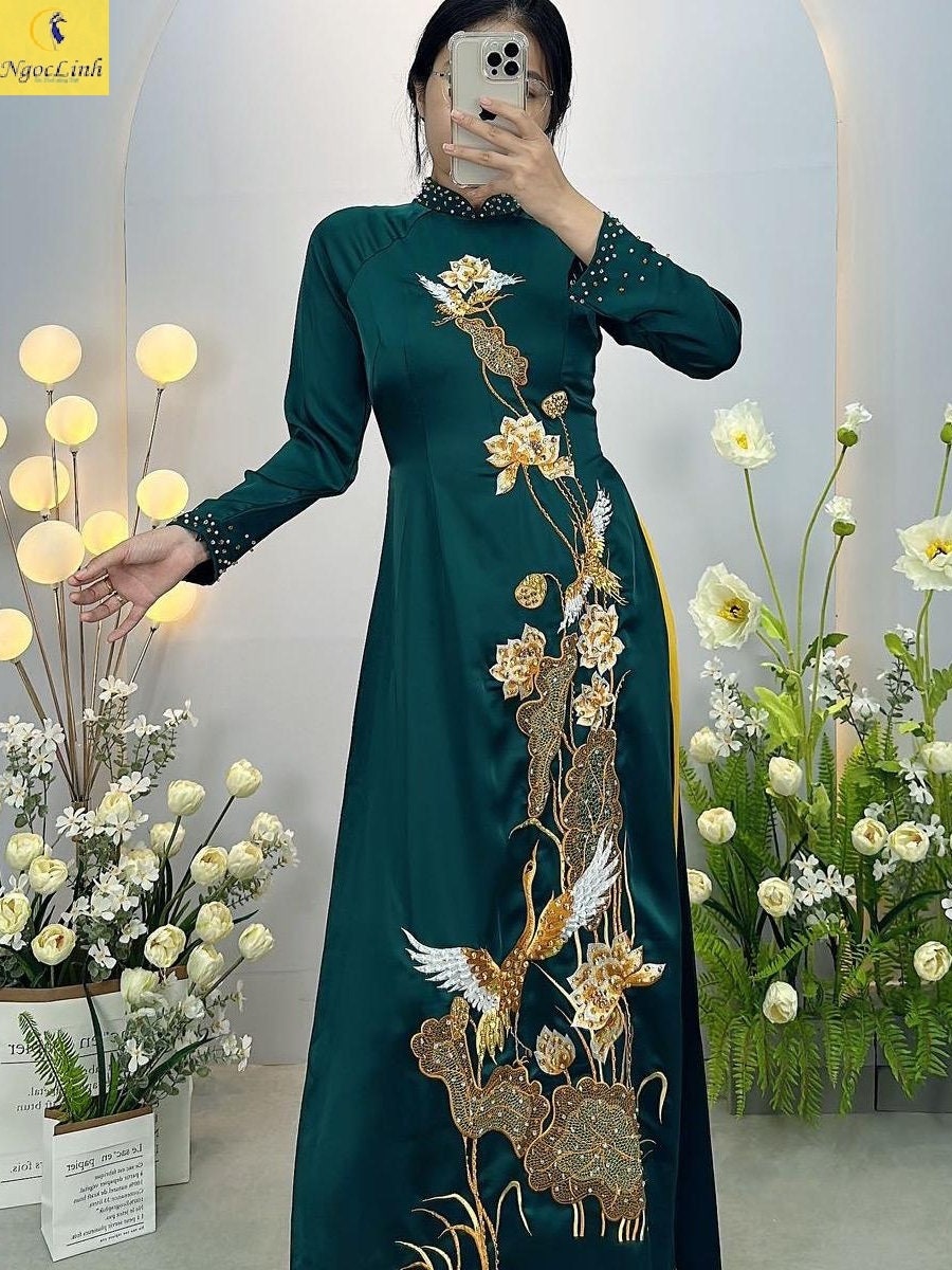 【ao 】AMERI EMBROIDERY DRESS Dark Green Ao Dai for Mothers, Embroidery, Beaded Dress, Pre