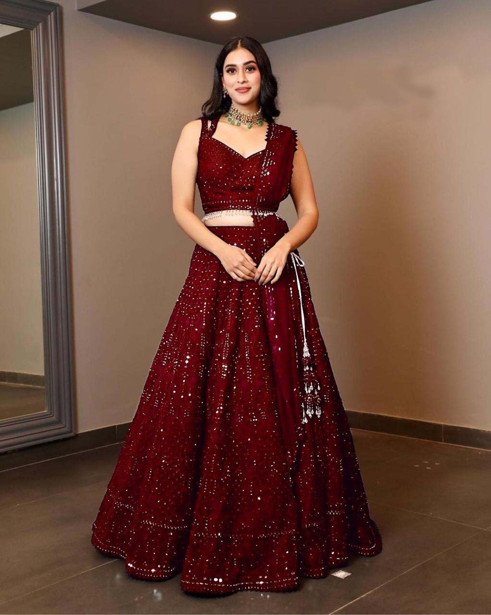 Anushka Sharma, Virat Kolhi wedding: Sabyasachi reveals what went into  designing outfits – Firstpost