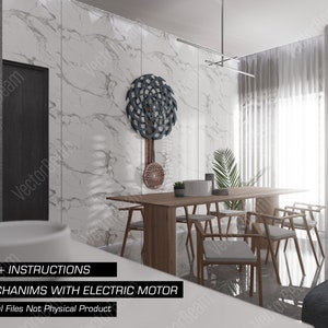 Puede incluir: Un modelo 3D de un reloj de madera con un dise&ntilde;o de &aacute;rbol azul y marr&oacute;n. El reloj est&aacute; colgado en una pared de m&aacute;rmol blanco en un comedor. El texto "MECHANIMS WITH ELECTRIC MOTOR" y "Digital Files Not Physical Product" es visible en la parte inferior de la imagen.