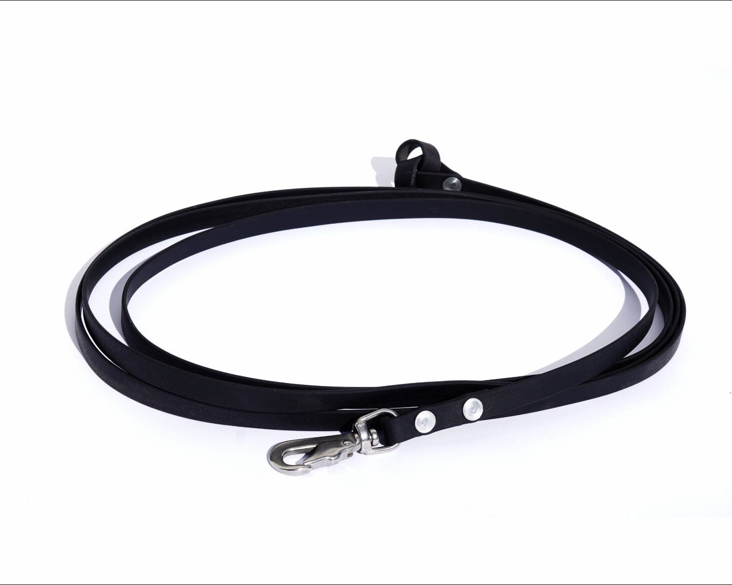 Biothane lead, steel carabiner, stainless steel, heavy steel, biothane, aluminum rivets, show lead, show bridle, bridle lead, horse lead
