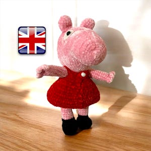 PDF Crochet pattern Peppa Pig - English - Dress can be put on and taken off