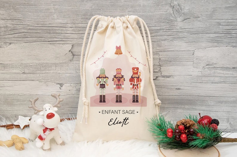 Hotte de Noël personnalisée prénom casse noisette , Grand sac de Noël personnalisé emballage cadeau de noël taille M-L XL gros volume image 2