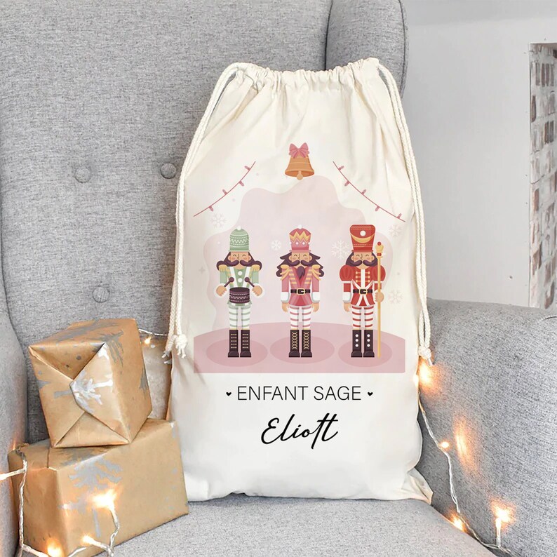 Hotte de Noël personnalisée prénom casse noisette , Grand sac de Noël personnalisé emballage cadeau de noël taille M-L XL gros volume image 1