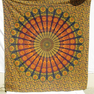 Bohemian Mandala Tapestry Mandala Art Hippie Tapestry Peacock Feather Design Wall Decoreting Item Table Cover Home Decor