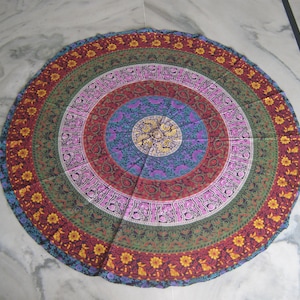Bohemian Mandala Round Tapestry Indian Yoga Mat Beach Throw Roundie Table Cover Multi Color Round Hippie Mandala Round