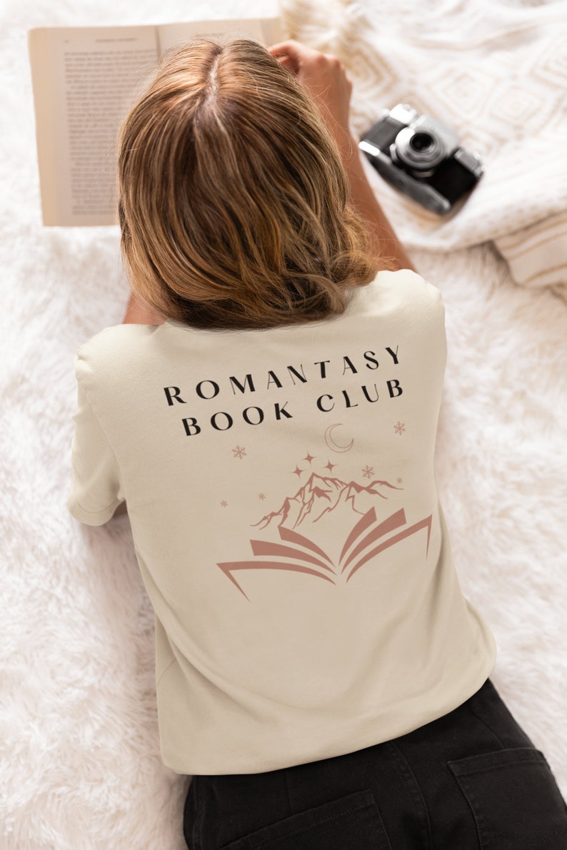 Romantiek boekenclub T-shirt afbeelding 2