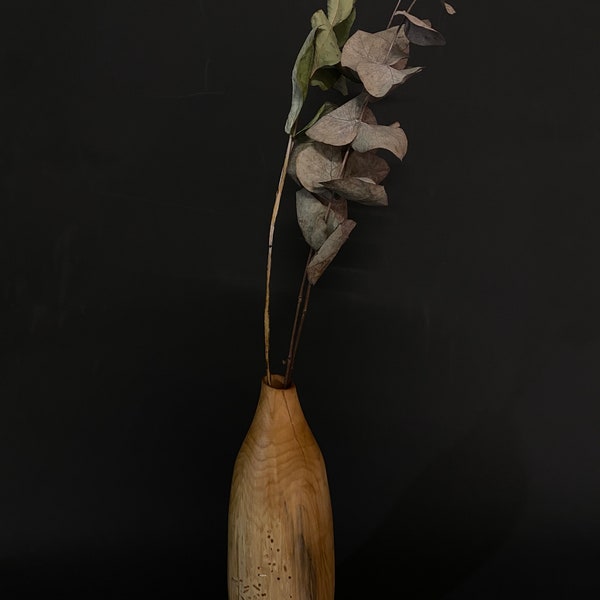 Vase für Trockenblumen - „To serve a flower“