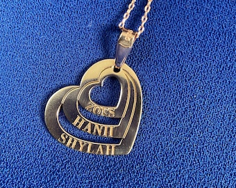 Collana con nome inciso personalizzato,Collana di cerchi intrecciati personalizzata,Regali per la festa della mamma per la nonna,Collana per la mamma,Regalo per lei