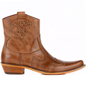 FootCourt- Tan Cowboy Ankle Boots For Men Texas Boots Light Weight Boots Short Boots Side Zip Pointed Toe Contemporary Models