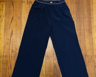 Alo Yoga Damen-Suit-Up-Hose, Marineblau
