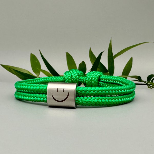 Armband mit Gravur, Segeltauarmband, Personalisiertes Armband Wunschgravur, Geschenk zum Vatertag, Geschenk für Weihnachten, Emoji Gravur