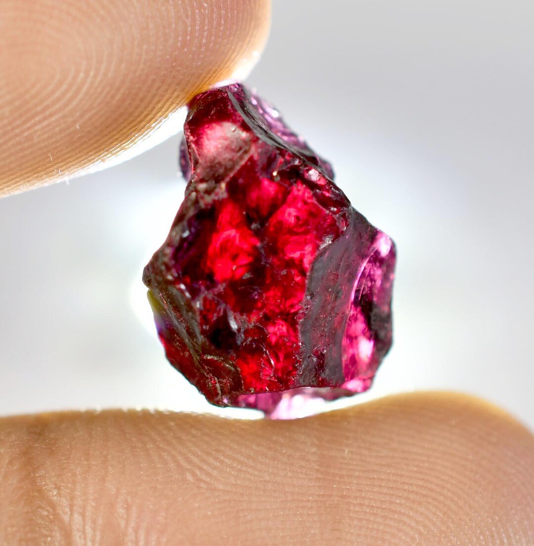 Painite Rarity 19.50 Ct, AAA+ & 100% Natural Very Rare Red Painite Rocks Rough Burmese ...