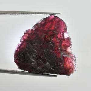 36,15 ct AAA+ & 100 % naturlig mycket sällsynta röda painitstenar rå burmesisk fasett (GIT) certifierad ouppvärmd ouppvärmd fin kvalitet och färg rå