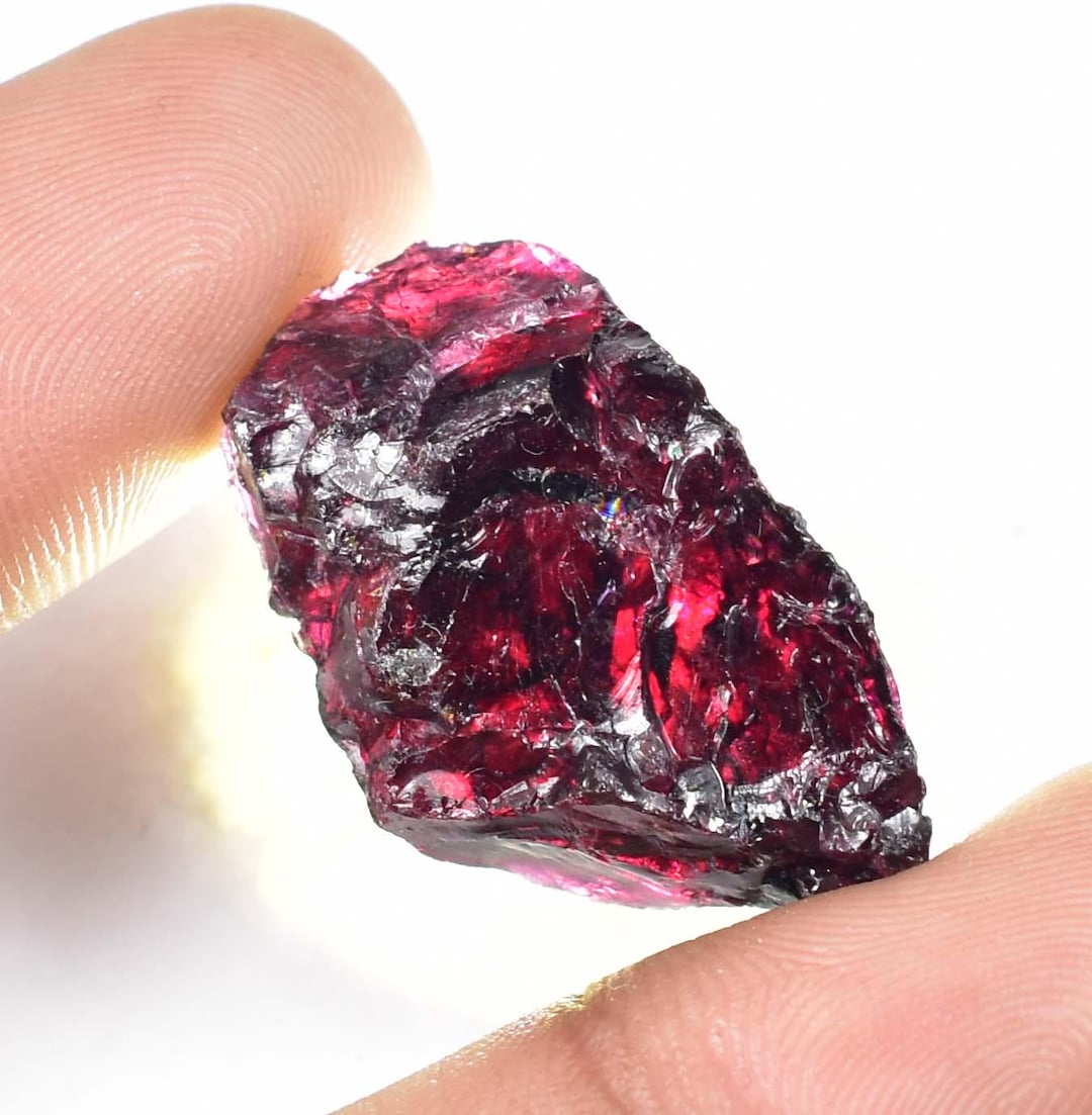 Painite Rarity 200.20ct, AAA+ & 100% Natural Very Rare Red Painite Rocks Rough Burmese ...