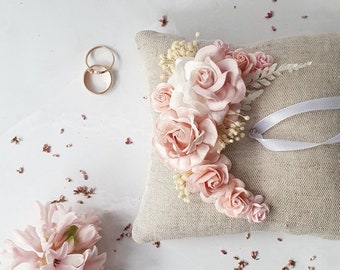 Blush baby breath ring pillow Wedding blush pink boho ring holder Bearer pillow Linen ring holder Rustic engagement box