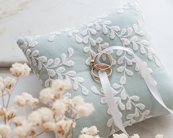 Sage greenery wedding ring pillow Bearer pillow Classic ring holder Engagement box Soft mint ring pillow