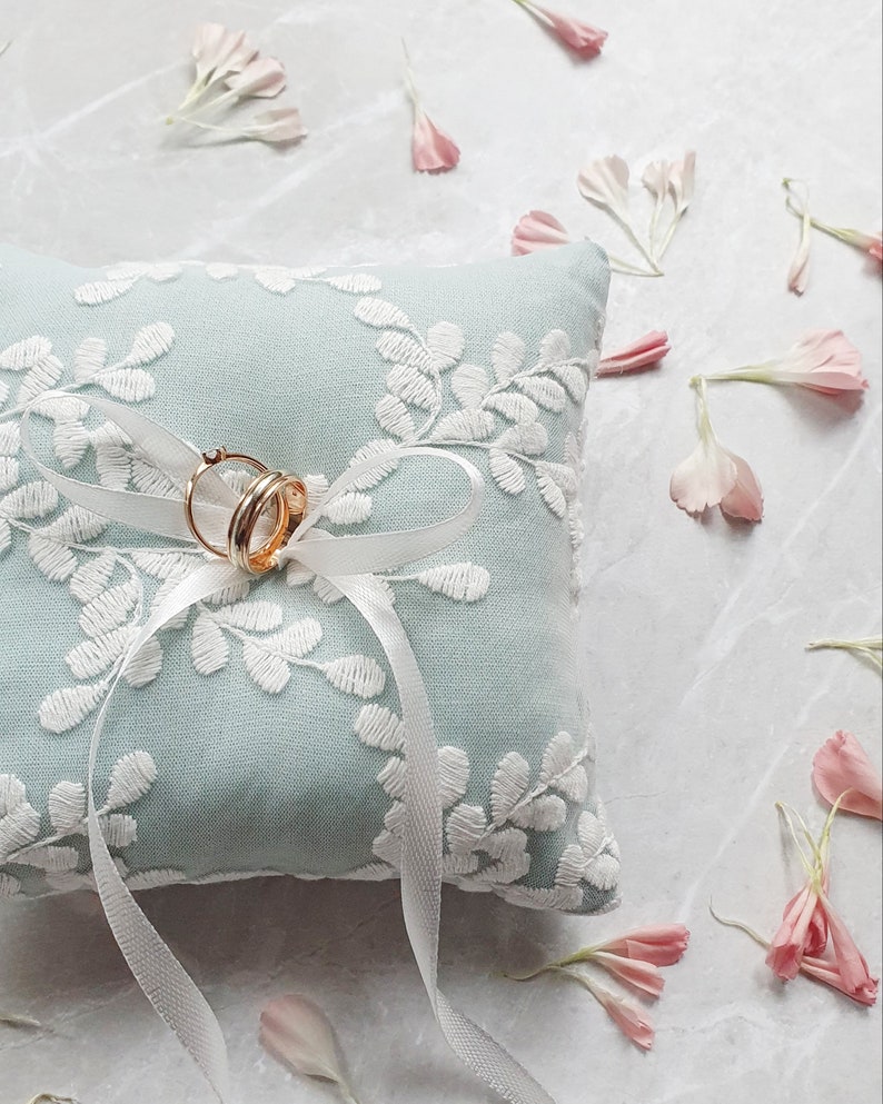 Sage greenery wedding ring pillow Bearer pillow Classic ring holder Engagement box Soft mint ring pillow image 4