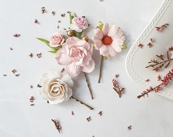 Set of 3 blush boho flower pins White pink headpiece Wedding hair comb Soft pink rose floral bobby pins