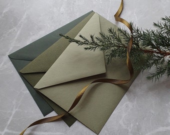 Taille C6 Enveloppe de mariage vert olive et vert foncé Enveloppe d'invitation de verdure d'hiver Accessoires de mariage Enveloppe de lettre élégante