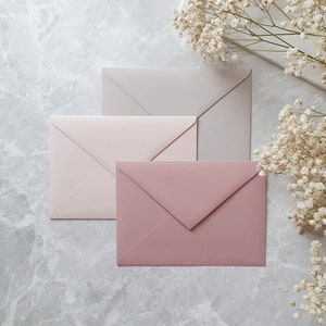 TAMAÑO C6 Sobre de boda rubor Sobre de invitación gris topo Accesorios de boda Sobre de carta elegante