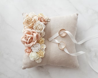 Beige ring pillow wedding Blush cream ring holder Classic bearer pillow Linen ring holder Rustic engagement box Outdoor wedding accessories