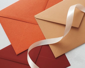 Taille C5 Enveloppe de mariage automne beige Enveloppe d'invitation orange brûlé Accessoires de mariage bordeaux Enveloppe de lettre élégante