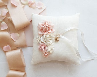 Ring pillow Garden wedding Blush pink boho ring holder Bearer pillow Linen ring holder Rustic engagement box