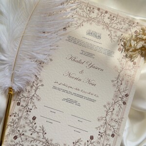 Różowy certyfikat Nikkah kwiatowy, islamska umowa ślubna, Nikkah Nama, muzułmański certyfikat małżeństwa, vintage kwiatowy nadruk, kwiatowy wieniec A4