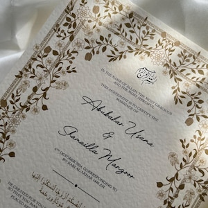 Nikah-certifikat, blommigt Nikkah-kontrakt, islamiskt bröllopskontrakt, muslimskt vigselbevis, vintageblommönster, guldfärgad blomsterkrans bild 4