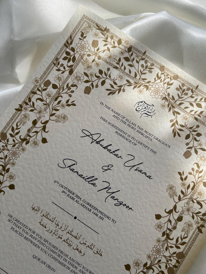 Nikah-certifikat, blommigt Nikkah-kontrakt, islamiskt bröllopskontrakt, muslimskt vigselbevis, vintageblommönster, guldfärgad blomsterkrans bild 4