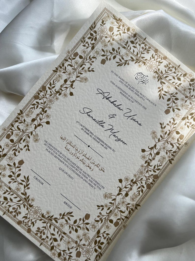 Nikah-certifikat, blommigt Nikkah-kontrakt, islamiskt bröllopskontrakt, muslimskt vigselbevis, vintageblommönster, guldfärgad blomsterkrans bild 5