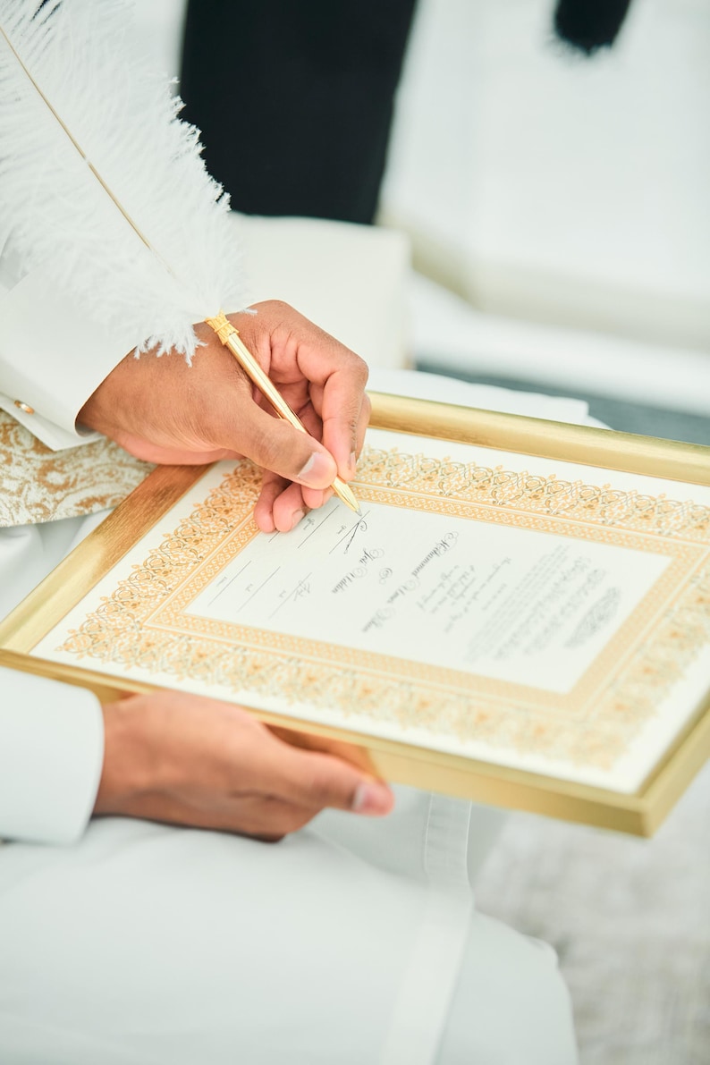 Certificat de luxe Nikkah, contrat de mariage islamique A4 premium, Nikkah Nama, certificat de mariage musulman, noms personnalisés, versets du Coran image 20