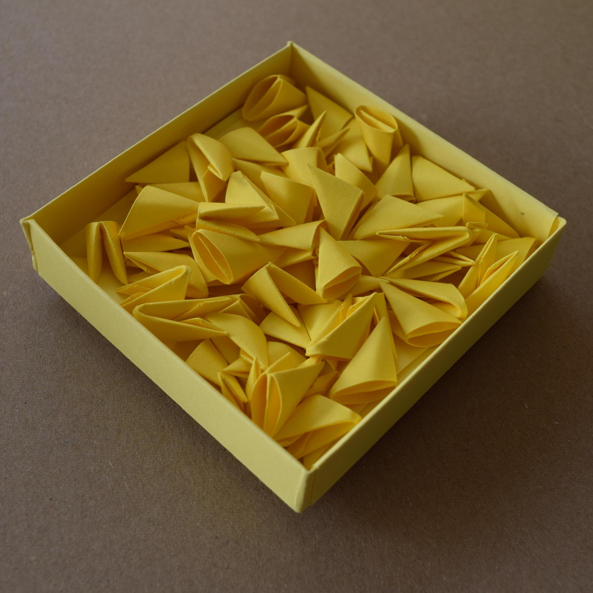 Geometic Oigami Mini Kit: Folded Pape Fun Fo Kids