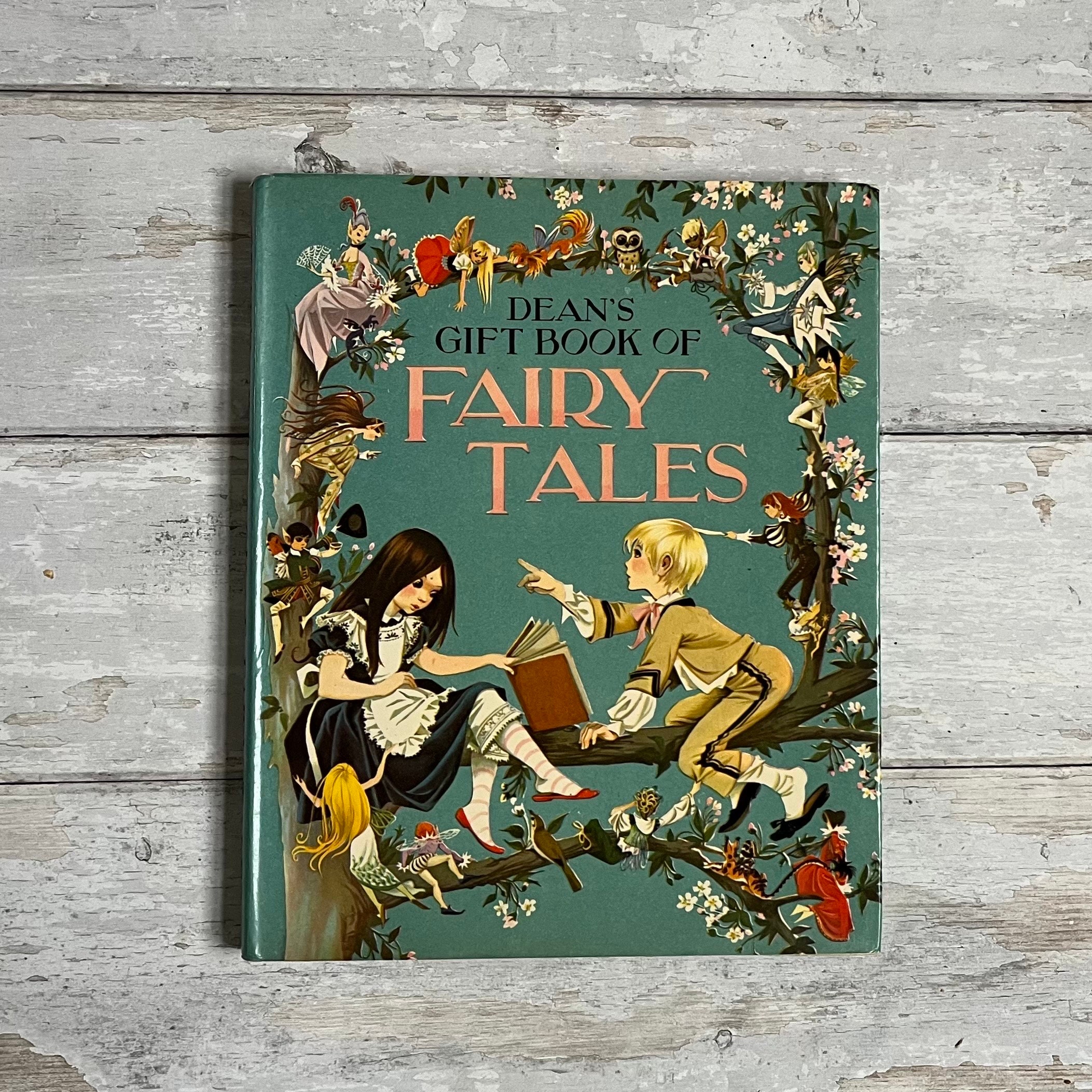 【稀少本】　DEAN'S GIFT BOOK OF FAIRY TALES Dean's Gift Book of Fairy Tales - 1967 - Vintage Storybook
