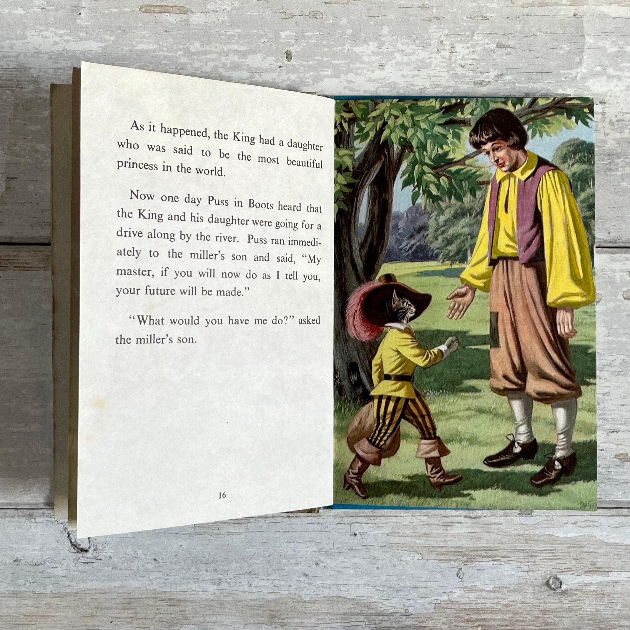 ladybirdページ Ladybird Vintage Book 'well - Loved Tales' Puss in Boots - Etsy