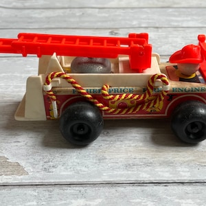 Vintage 1968 Fisher Price Pull Along Fire Truck Engine Toy With Ladder and Bell