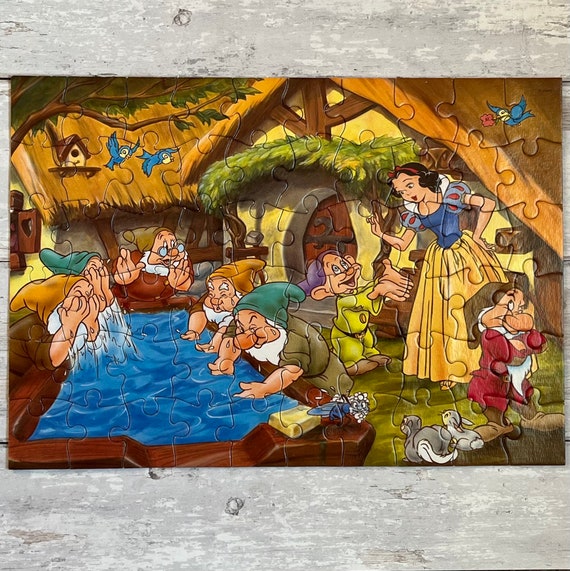 Waddingtons 1994 60 Piece Jigsaw Puzzle - Walt Disney's Snow White