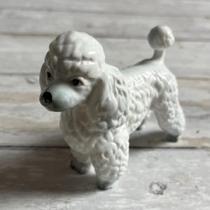 Mid-century ceramic white French poodle figurine - Dog ornament - Dog figurine - poodles