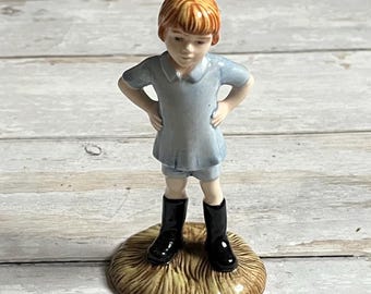 Royal Doulton Winnie The Pooh Figurine Christopher Robin WP9