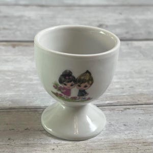 Kinder Vintage Eierbecher aus Keramik
