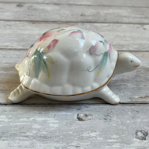 Aynsley Fine Bone China - Little Sweetheart- tortoise trinket dish figurine