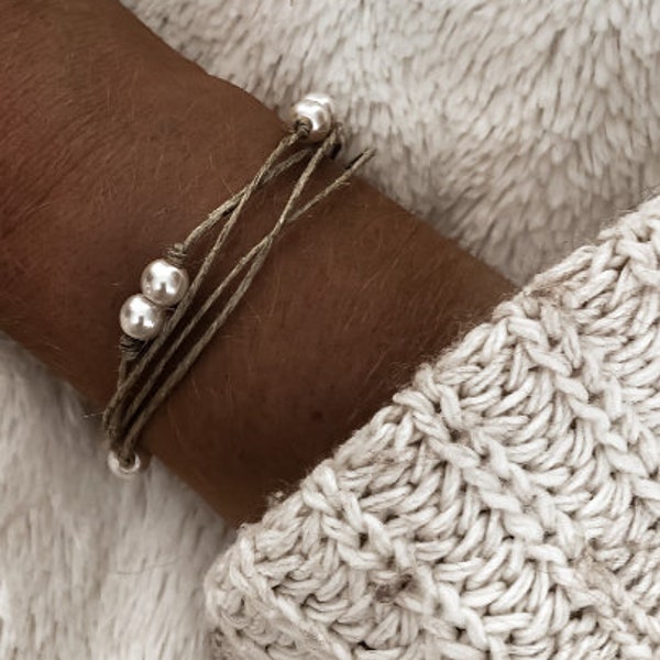 DOUBLE PERLES - Bracelet en lin et perles made in France, bijoux en lin naturel et perles nacrée, pur artisanat, fabriqué main en France